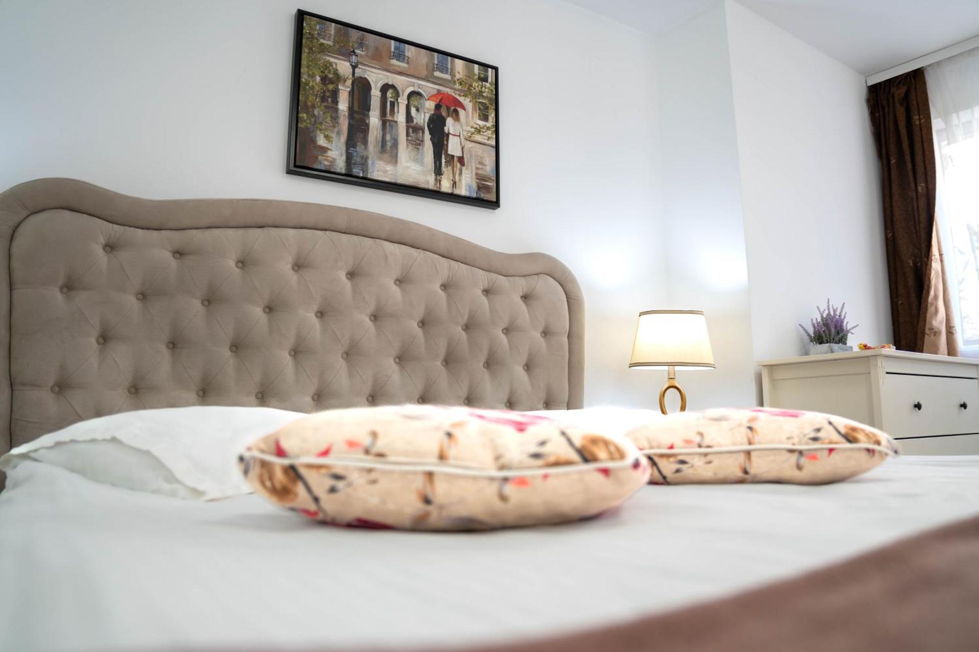 Casa Alis Hotel Oradea Bagian luar foto